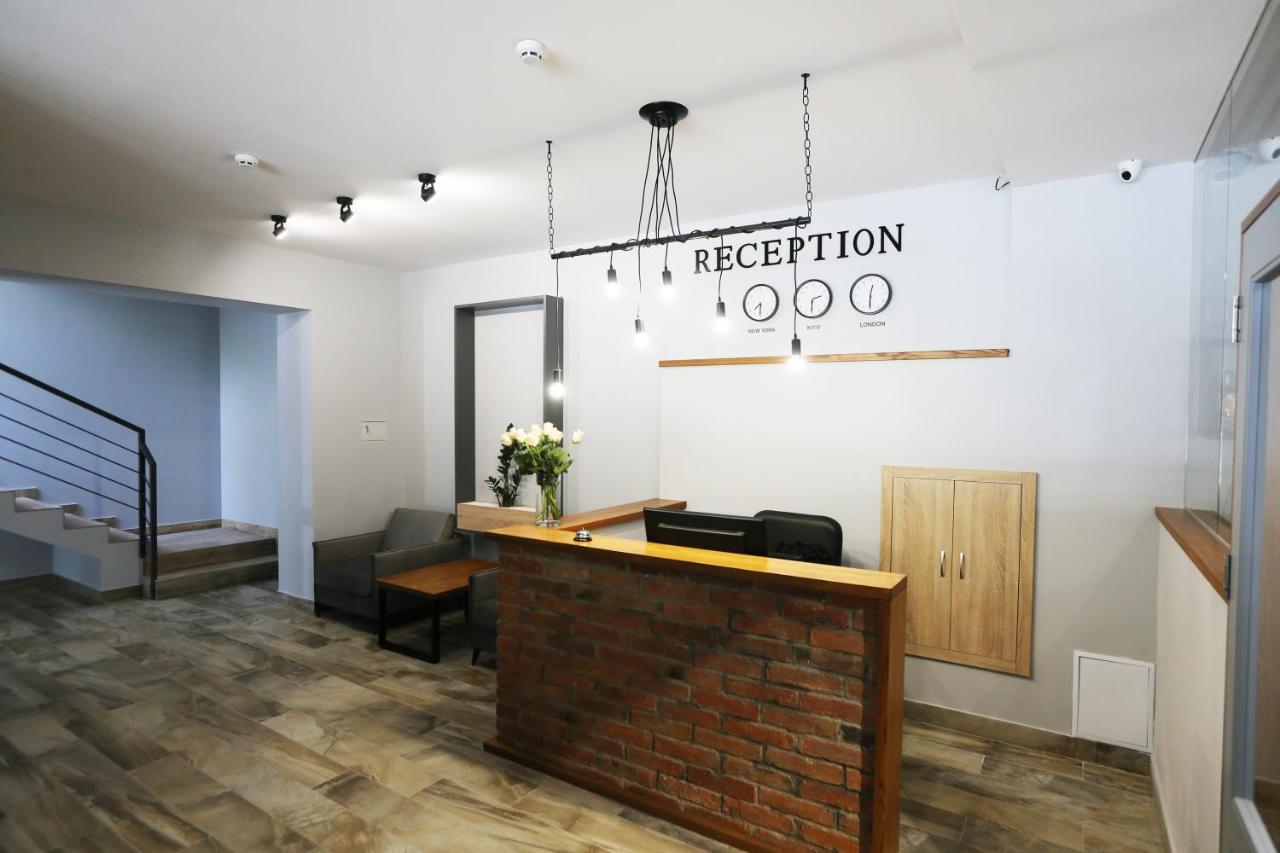 Hotel Golden Lemon Готель Золотий Лимон Lviv Buitenkant foto